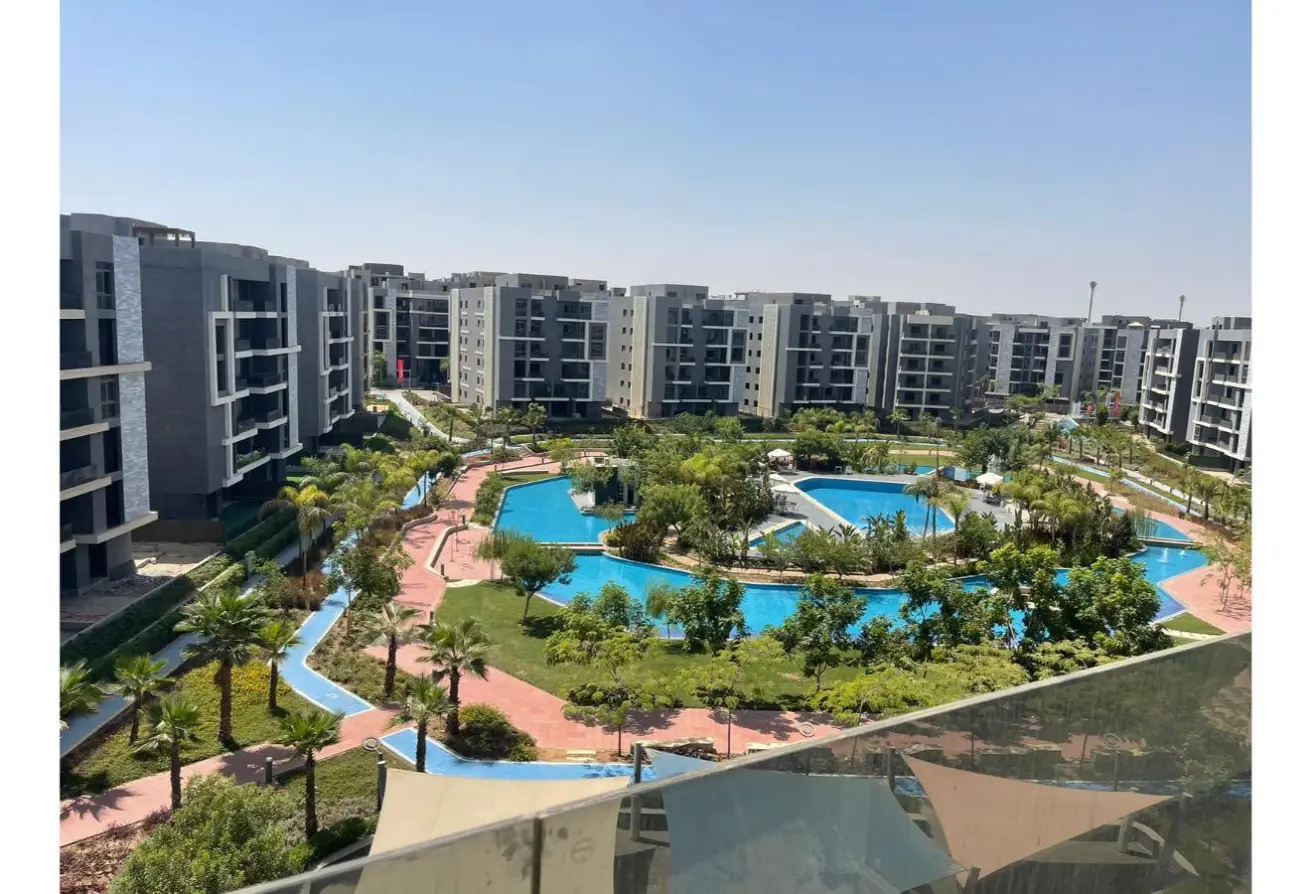 Premium Apartment in a Prime October Location (6)