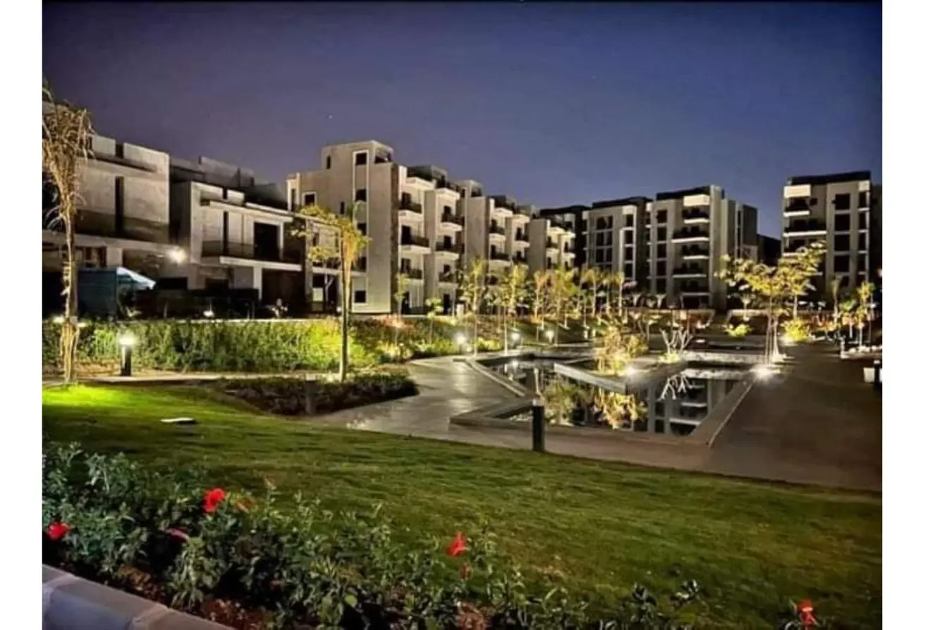 Premium Apartment in a Prime October Location (9)